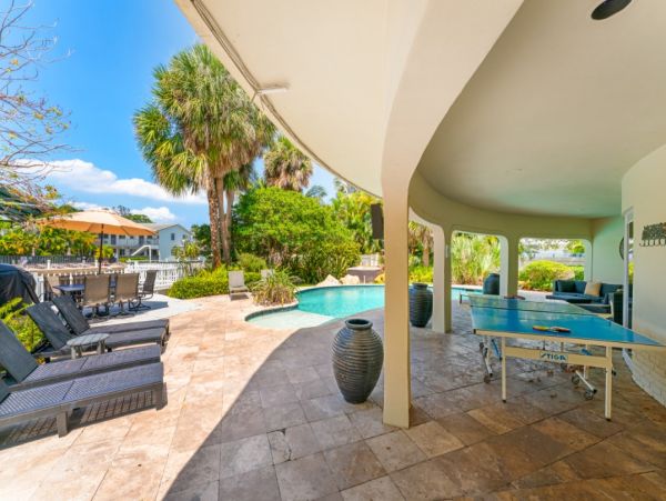 South Florida Waterfront Vacation Rental  7-Bedroom Luxury Villa with Private Pool
