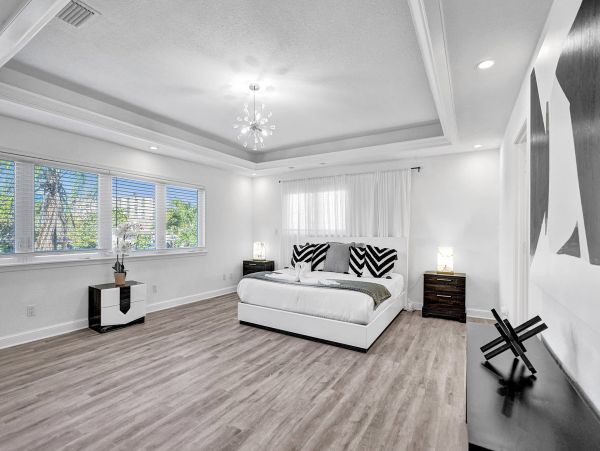 South Florida Waterfront Vacation Rental - Luxury South Florida Family Retreat