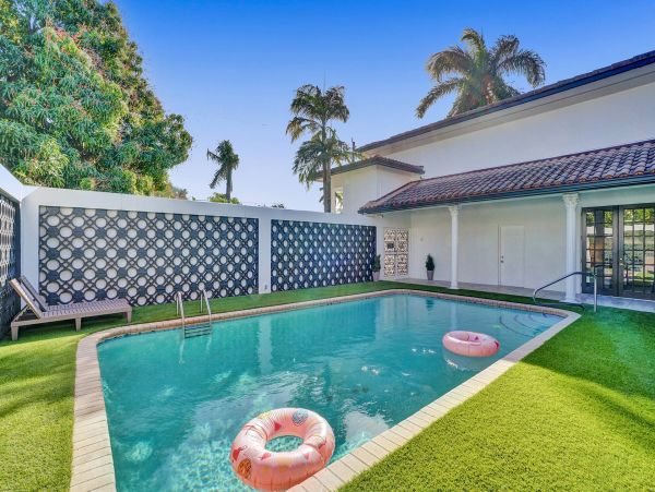 South Florida Waterfront Vacation Rental - Luxury South Florida Family Retreat
