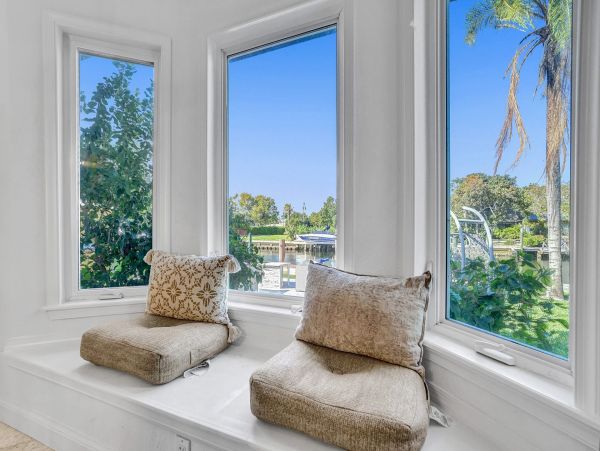 South Florida Waterfront Vacation Rental - Luxury South Florida Family Retreat