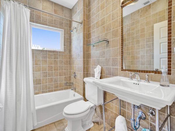 South Florida Waterfront Vacation Rental - Luxury South Florida Family Retreat