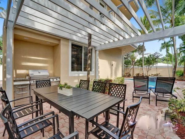 Luxury Pompano Beach Vacation Pool Home Five Bedroom
