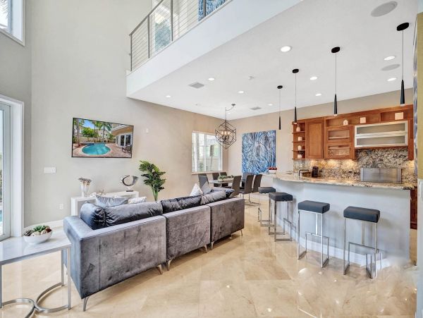 Luxury Pompano Beach Vacation Pool Home Five Bedroom
