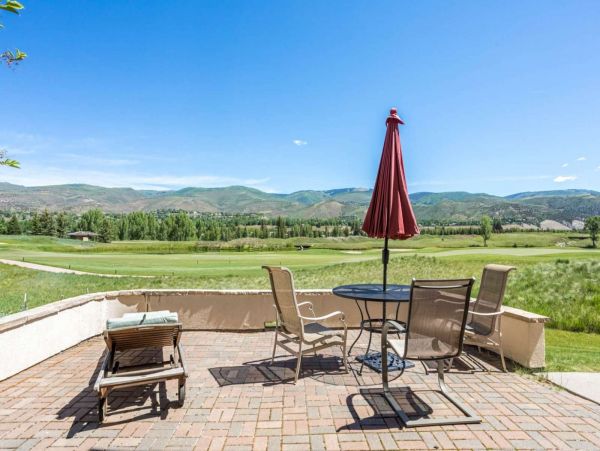 Eduards Vacation Home Four Bedroom Mountain Views
