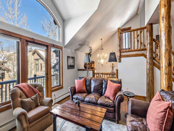 Avon Vacation Home Four Bedroom Mountain Views