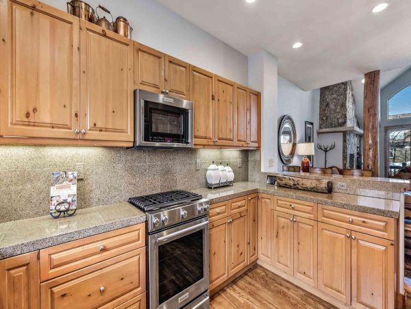 Avon Vacation Home Four Bedroom Mountain Views