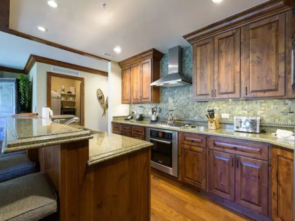 Three Bedroom Luxury Vacation Condo in Vail
