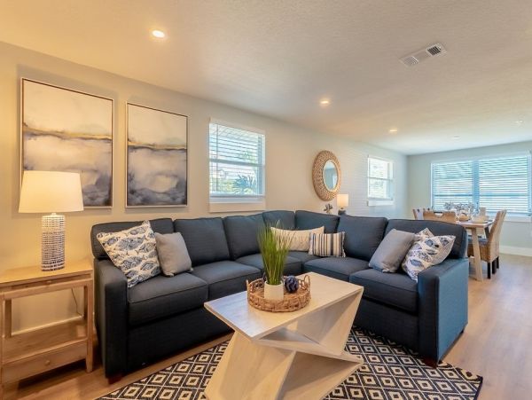 Holmes Beach Vacation Rental with 3 Bedrooms