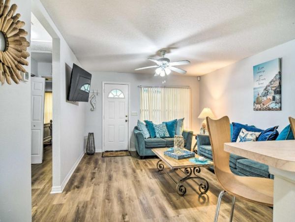 St. Petersburg Vacation Home Two Bedroom