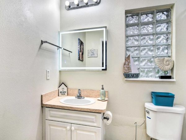 St. Petersburg Vacation Home Two Bedroom