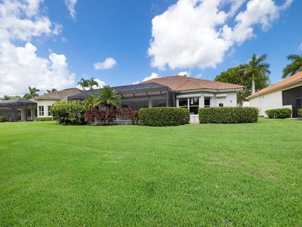 Naples Vacation Pool Home Three Bedroom