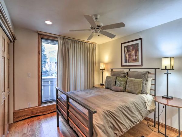 Two Bedroom Charming Vacation Condo in Vail