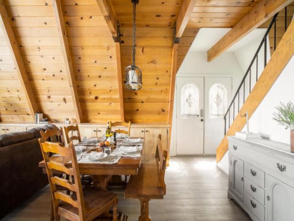 Mountain Views Lake Arrowhead Vacation Home Four Bedroom