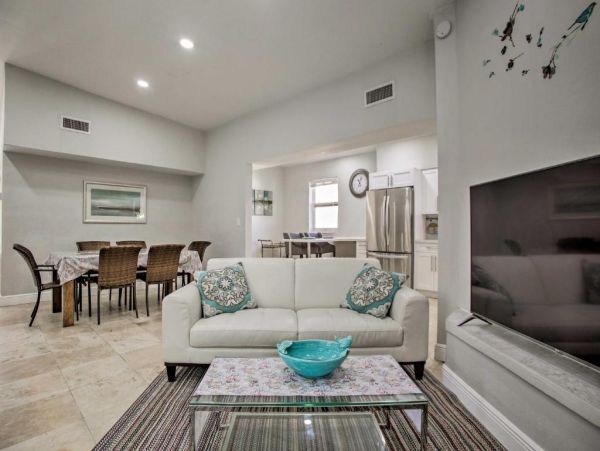 Miami Beach Vacation Home Five Bedroom