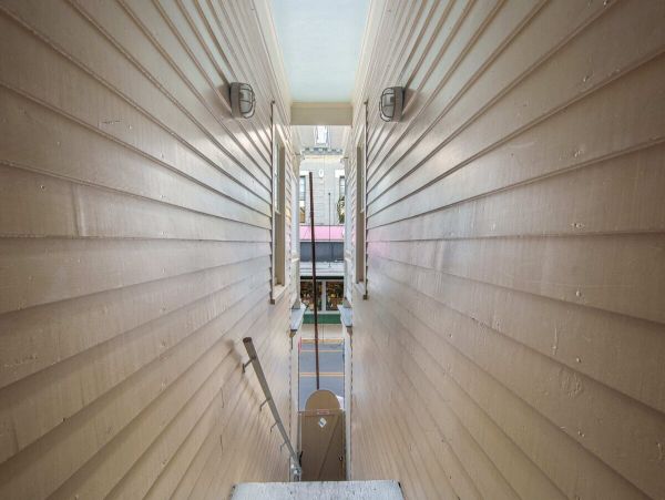 Duvall Street Four Bedroom Walk to Beach