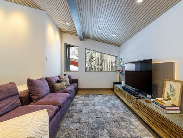 Vail  Luxury Vacation Home Six Bedroom