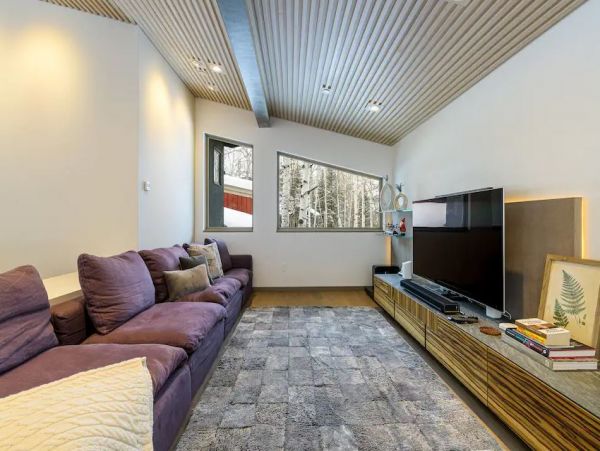 Vail  Luxury Vacation Home Six Bedroom