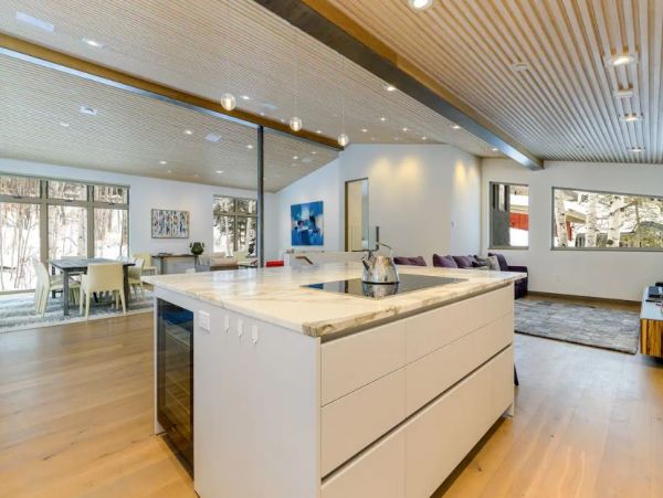Vail  Luxury Vacation Home Six Bedroom