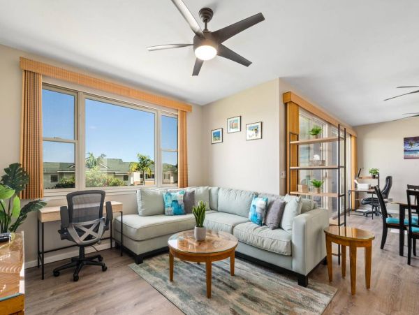 Kailua Kona Vacation Condo Three Bedroom Walk to Beach