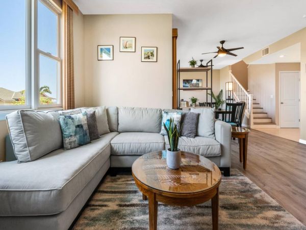 Kailua Kona Vacation Condo Three Bedroom Walk to Beach