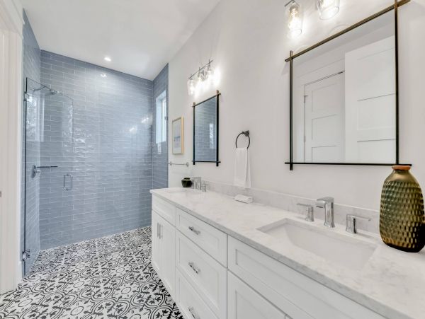 Bradenton Beach Seven Bedroom Luxury Vacation Home