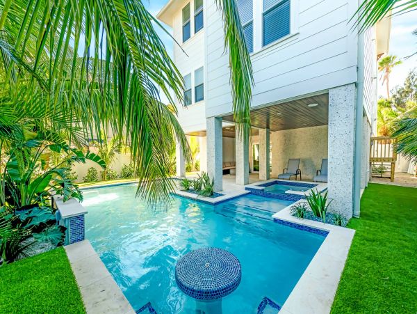 Bradenton Beach Seven Bedroom Luxury Vacation Home