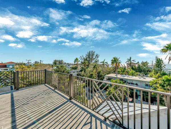 Bradenton Beach Seven Bedroom Luxury Vacation Home