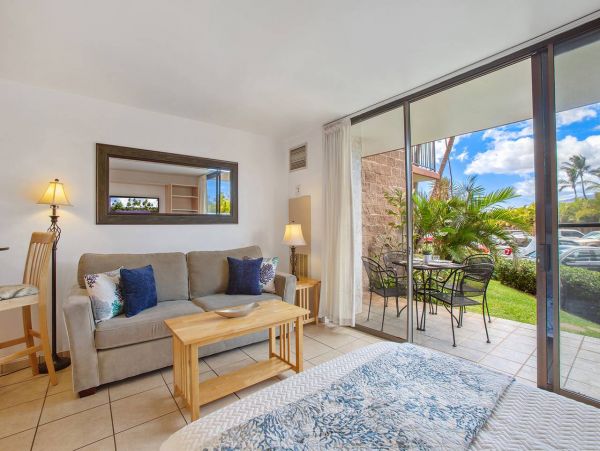 Ground Floor Studio with Beautiful Beaches & Great Outdoor Activities