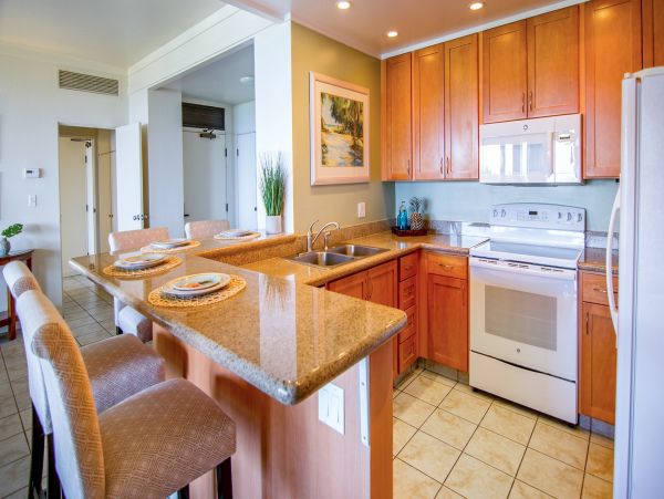 Charming Vacation Beach Condo in Kapalua Sleeps 4