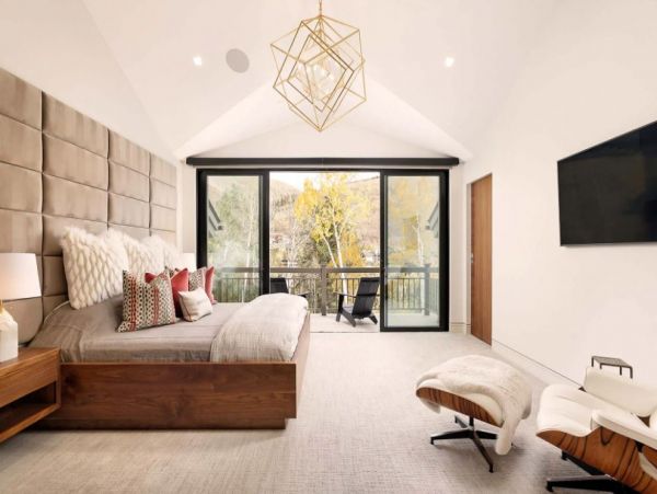 Vail Luxury Vacation Home Four Bedroom Mountain Views