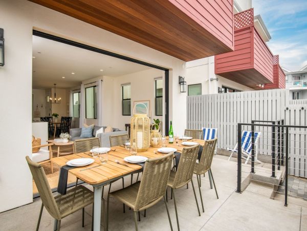 Four Bedroom Gorgeous Vacation Beach Home in San Diego