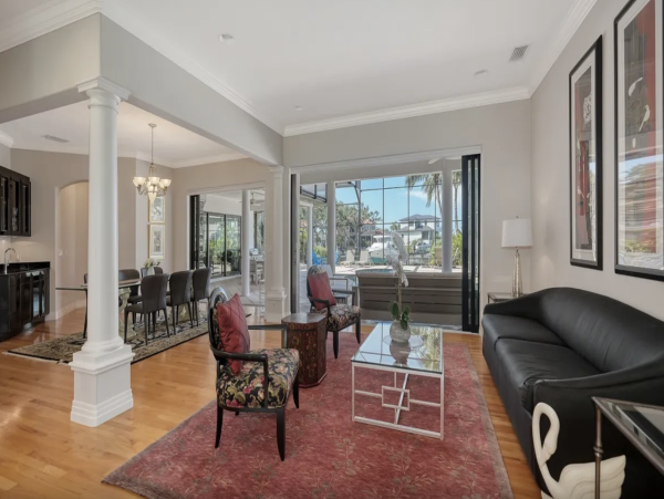 Waterfront with direct access to intercoastal