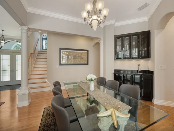 Waterfront with direct access to intercoastal