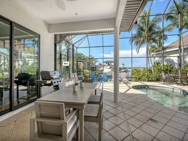 Waterfront with direct access to intercoastal