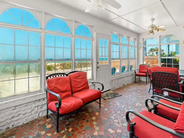 Beachfront Four Bedroom Vacation Home in Panama City Beach Sleeps 10