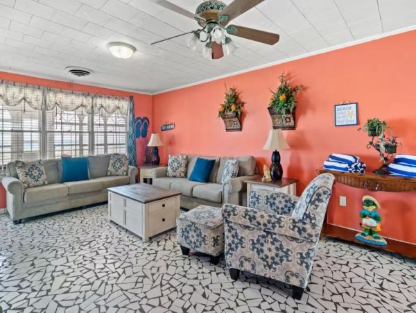Beachfront Four Bedroom Vacation Home in Panama City Beach Sleeps 10
