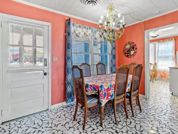 Beachfront Four Bedroom Vacation Home in Panama City Beach Sleeps 10