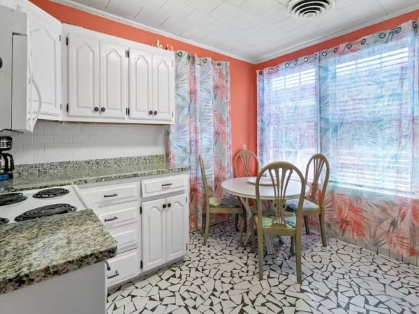 Beachfront Four Bedroom Vacation Home in Panama City Beach Sleeps 10