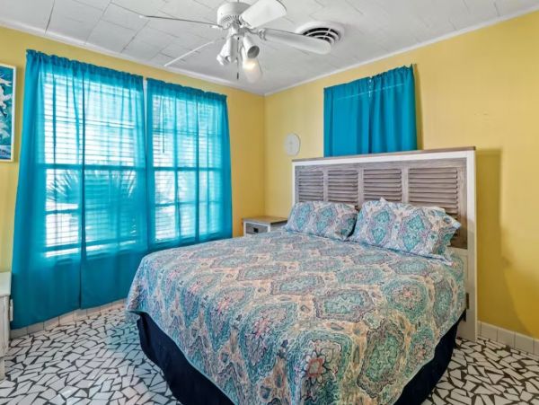 Beachfront Four Bedroom Vacation Home in Panama City Beach Sleeps 10