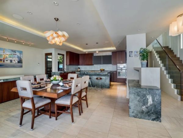 Stunning Four Bedroom Beach Home with Full Ocean Views