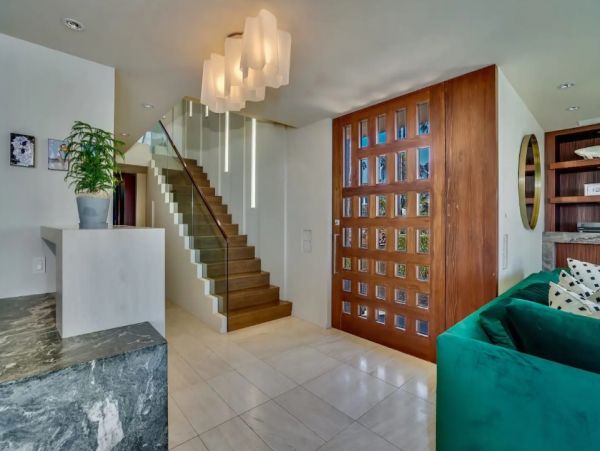 Stunning Four Bedroom Beach Home with Full Ocean Views