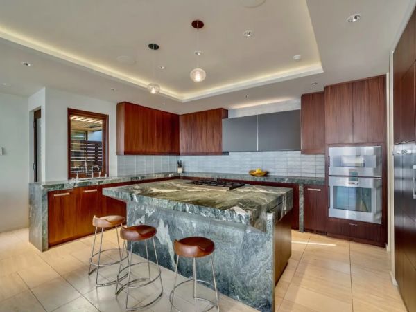 Stunning Four Bedroom Beach Home with Full Ocean Views