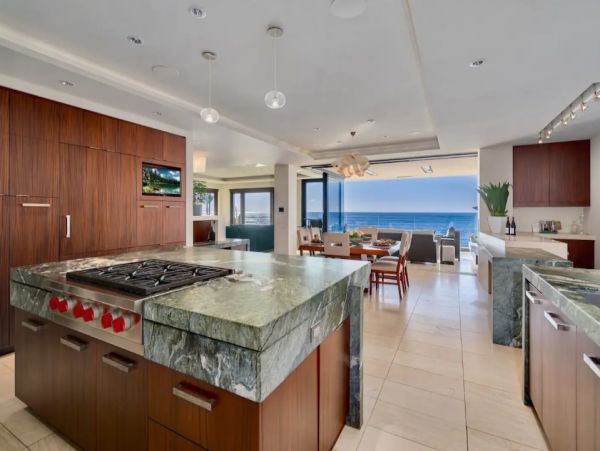 Stunning Four Bedroom Beach Home with Full Ocean Views