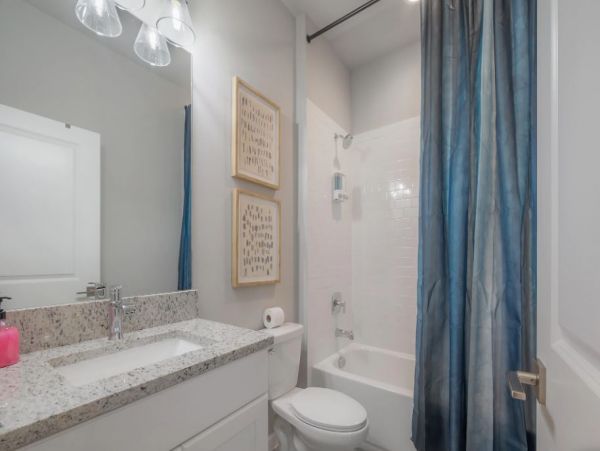 Tampa Vacation Home Three Bedroom