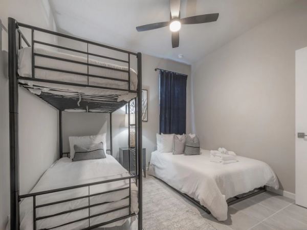 Tampa Vacation Home Three Bedroom