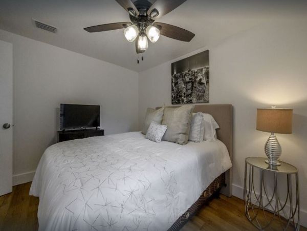Tampa Vacation Home Four Bedroom