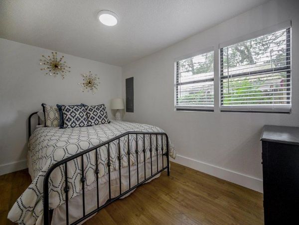 Tampa Vacation Home Four Bedroom