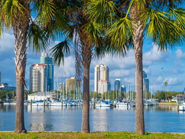 Two Bedroom Vacation Home in Sarasota Sleeps 4