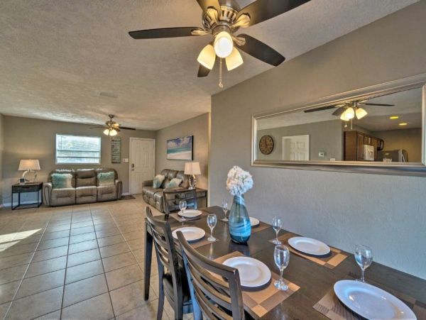 Sarasota Vacation Home Three Bedroom