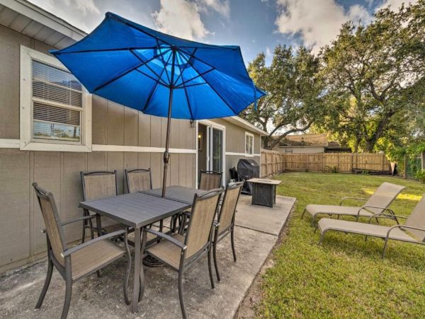 Sarasota Vacation Home Three Bedroom